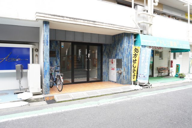ライフピア金明のエントランス