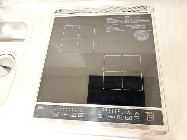ＧＬＡＣＩＳのキッチン|ＩＨコンロ2口ついてます☆