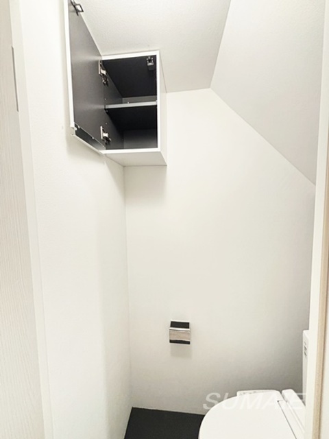 ＧＬＡＣＩＳの収納|トイレ内の収納スペースです☆