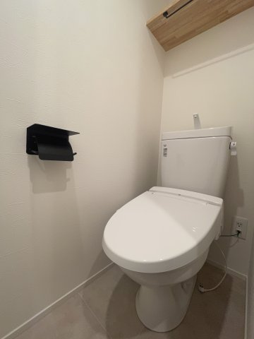 アピチェ池上のトイレ|落ち着いた色調のトイレです