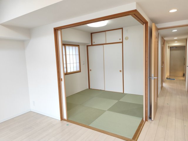 アデニウム新小岩の和室