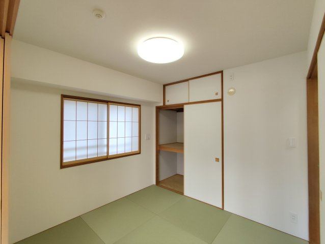 アデニウム新小岩の和室
