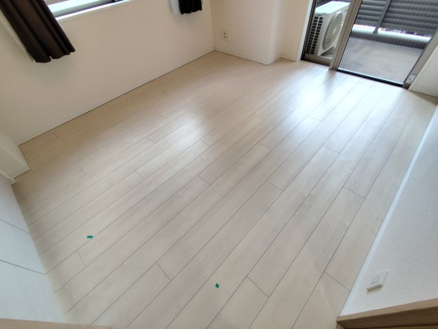 アデニウム新小岩の洋室