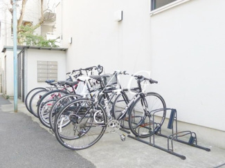 【その他共用部分】 | ホワイトフィールド西小山 | 駐輪場です。