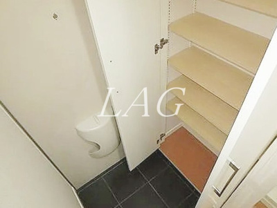 【玄関】 | ホワイトフィールド西小山 | 玄関です。