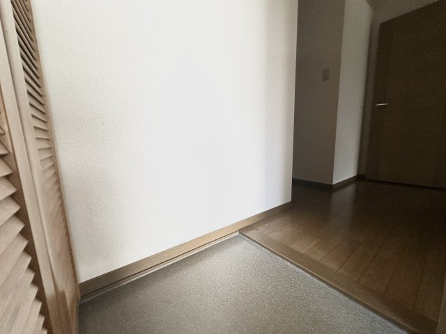 インペリアル浦里Bの玄関
