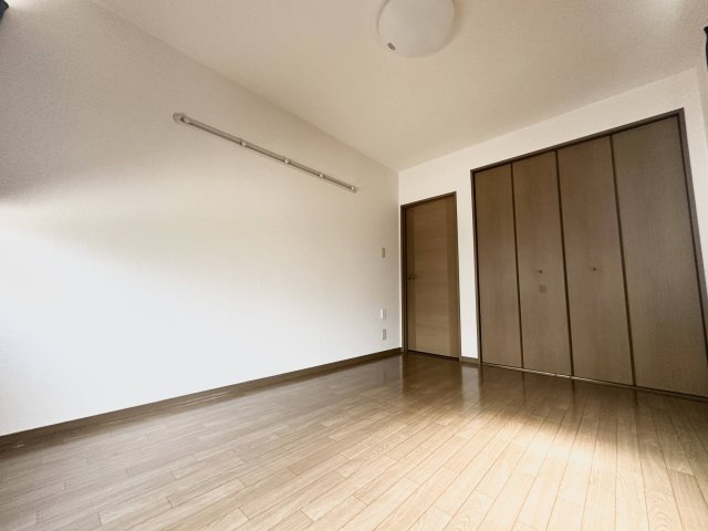 インペリアル浦里Bの洋室