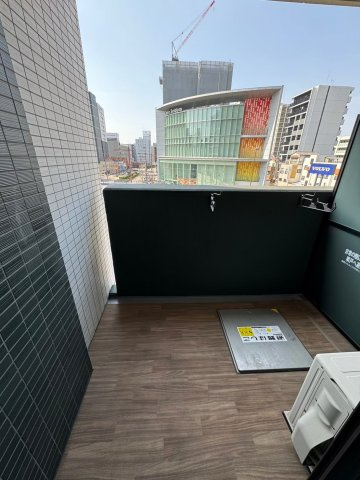 プレサンスジェネ千種内山Ⅱ　名古屋市賃貸　仲介手数料無料のバルコニー