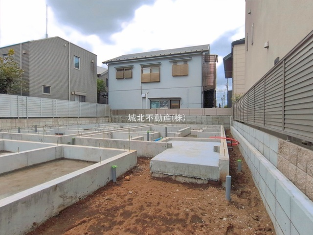 杉並区阿佐谷北6丁目 全3棟1号棟の外観|建物面積72.29㎡の1LDK+2Sの新築戸建。
ＬＤＫは14帖の開放感