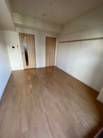 プレサンスNAGOYA桜通ビッグビート　名古屋市賃貸　仲介手数料無料の居間・リビング