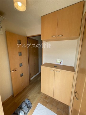 【玄関】 | 山手ヒルズ　壱番館