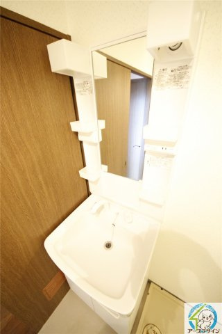 オーズコートの独立洗面台|※類似部屋