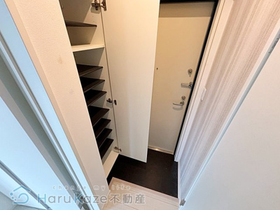 【玄関】 | フェリシア桜本町【名古屋市賃貸・ワンフロアー2戸】