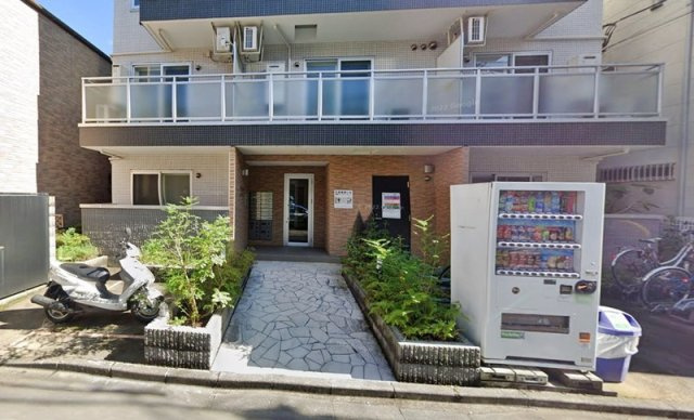 墨田区吾妻橋１丁目の賃貸マンションのエントランス