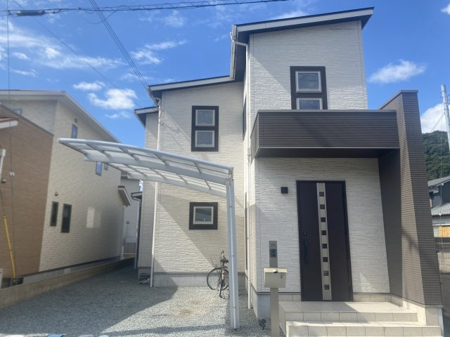 中古戸建　たつの市龍野町日飼の外観|落ち着いた雰囲気の外観です
