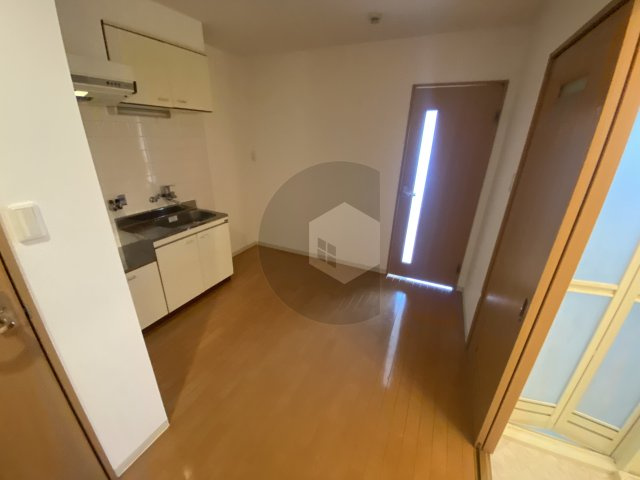 アンソレイユ菱屋西の洋室