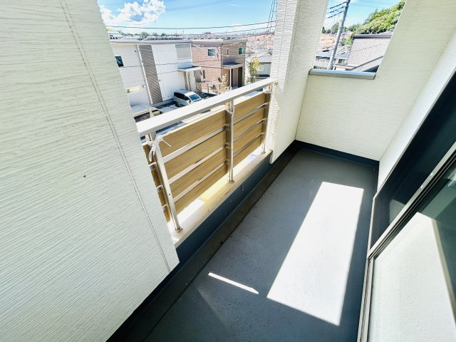 四街道市もねの里４丁目のバルコニー
