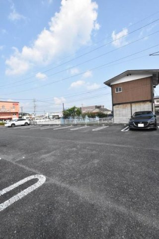 【駐車場】 | リブインクレストⅡ