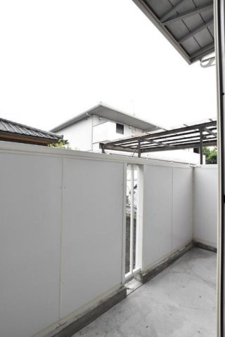 【バルコニー】 | リブインクレストⅡ