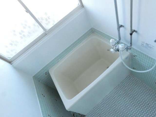 小川ハイツの浴室
