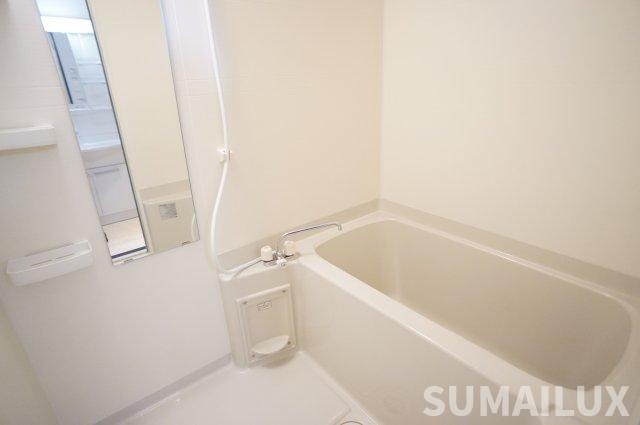 熊本市中央区琴平２丁目の賃貸マンションの浴室