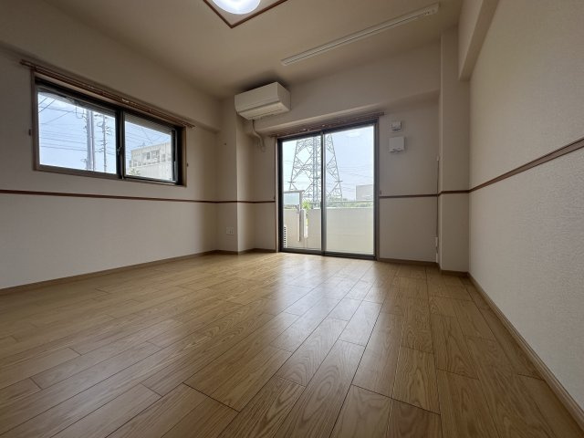インペリアル南大高の内装