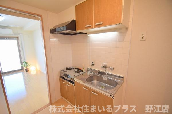 ルミエール鶴見緑地のキッチン