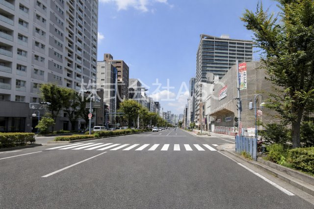 第二新興ビル5階の洋室