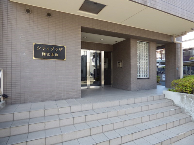 当店は家主強制でない場合、消毒・抗菌代や安心サポート代など不要費用は一切不要。オンライン案内可。