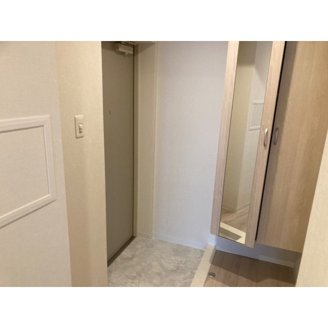 MQuarto新座の玄関