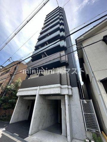 アール大阪グランデの外観