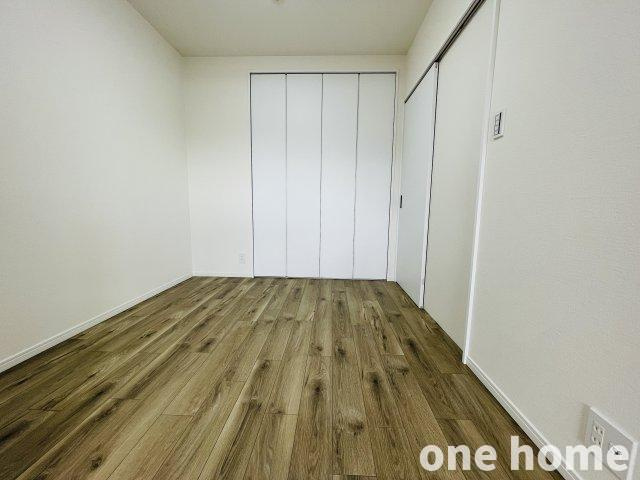 キングマンション千船弐番館の洋室|◆約4.5帖洋室です！
◆【onehome売主・直売物件】当社→お客様の関係でご内覧～商談までスムーズです!!
◆直接取引で諸費用が抑えられます♪