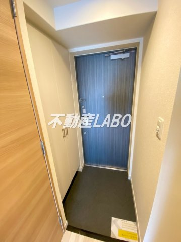 ファステート難波WESTディオンの玄関