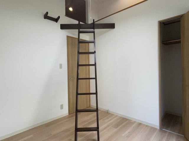 プラージュ芦屋３番館の洋室