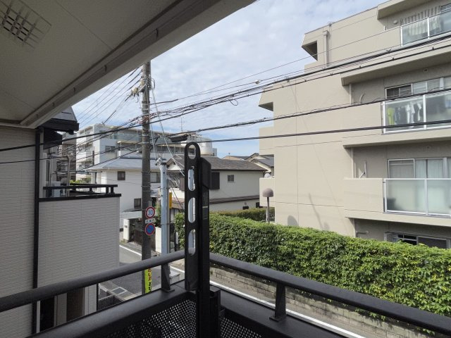 プラージュ芦屋３番館のバルコニー