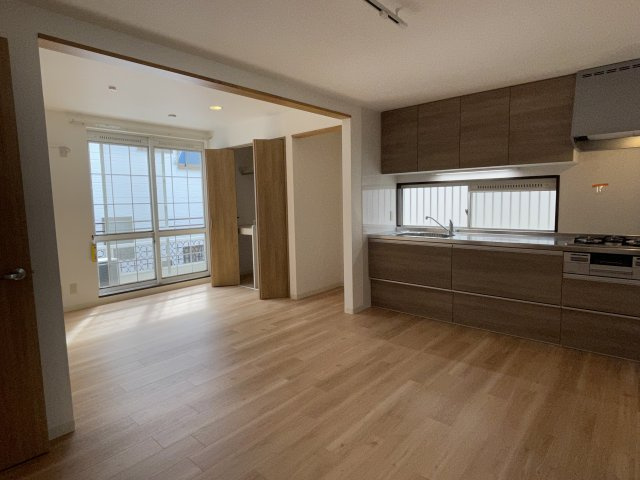 プラージュ芦屋３番館の居間・リビング