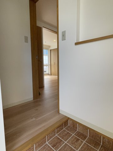 プラージュ芦屋３番館の玄関