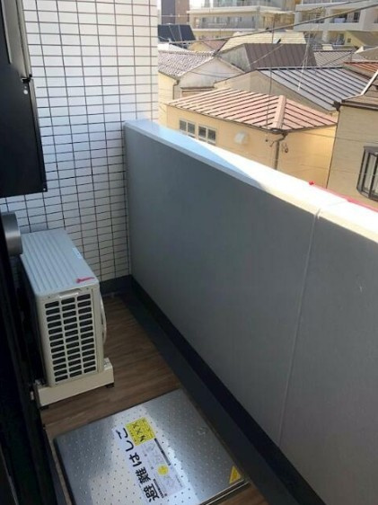 メイクス新中野アジールコートのバルコニー