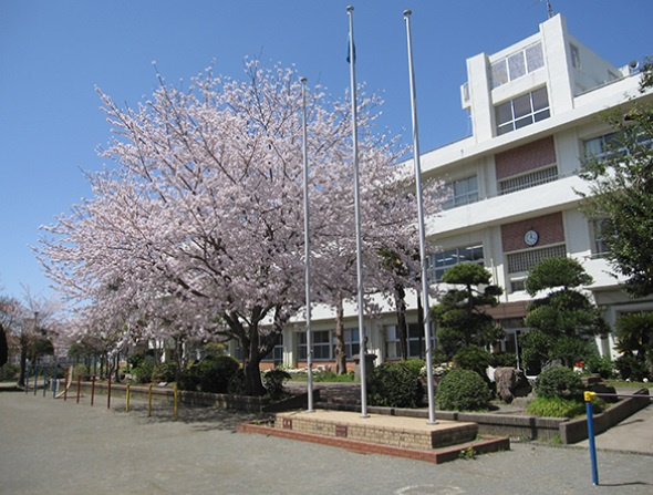 千葉市緑区高津戸町の周辺|土気小学校