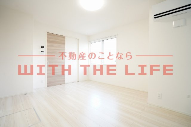 D-roomTMⅡ【キャッシュバック】の内装|明るい色調の室内です