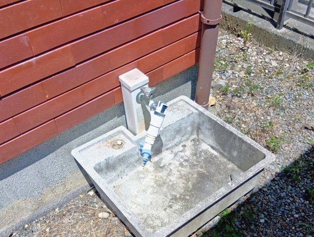 売土地　焼津市石津港町のその他|外水栓：屋外に便利な外水栓を設置。洗車や庭の水やり、外回りのお手入れなど幅広く活用できます。