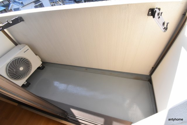 みどり之園　仲介手数料無料のバルコニー