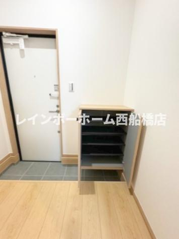 ベルシャンテ新松戸の玄関