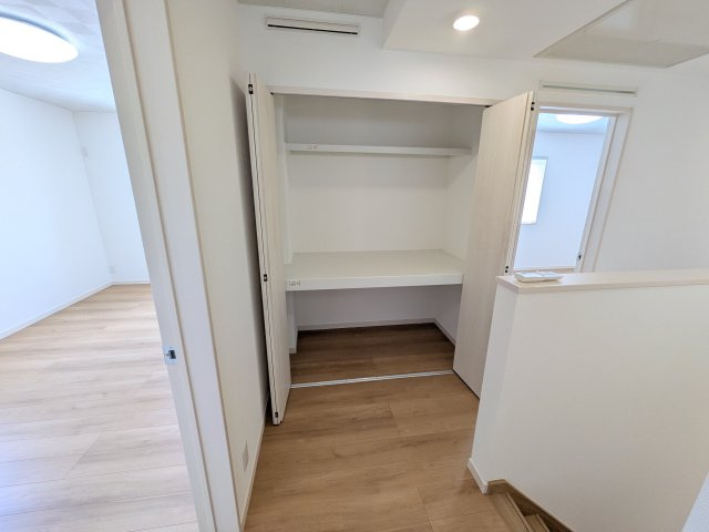 土浦市中村南　新築戸建て　2号棟の収納
