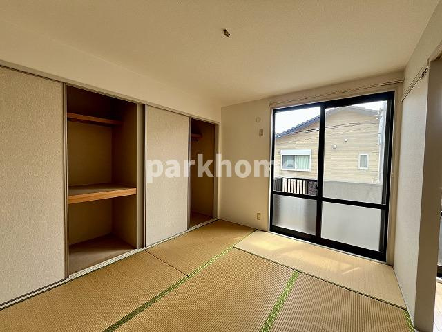 ルピナスKの和室|フローリングだけでなく、和室もあります