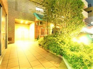 ロイヤル3101の外観
