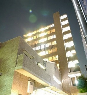 ロイヤル3101の外観