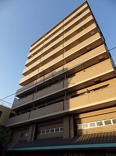 ロイヤル3101の外観