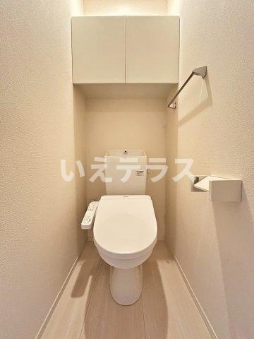 フェーブ島上のトイレ