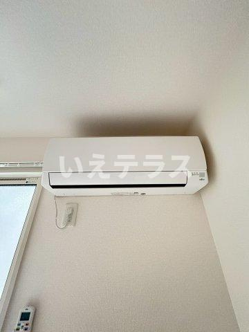 フェーブ島上の設備